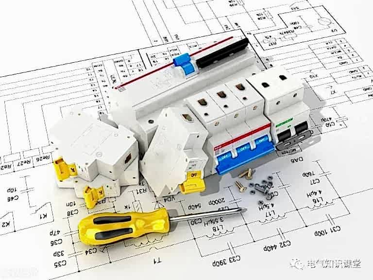 Yüksek Kapasiteli Elektrik Paneline Yükseltmenin Faydaları